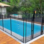 Cerca de piscina removível ProtectPool instalada em casa de praia em Ibiraquera Imbituba SC
